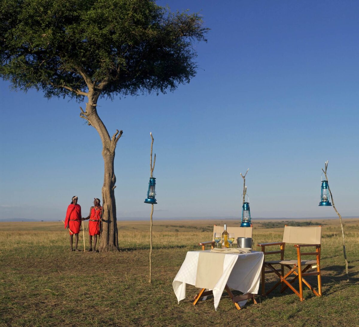 Sundowner in Maasai Mara on a Kenya luxury safari